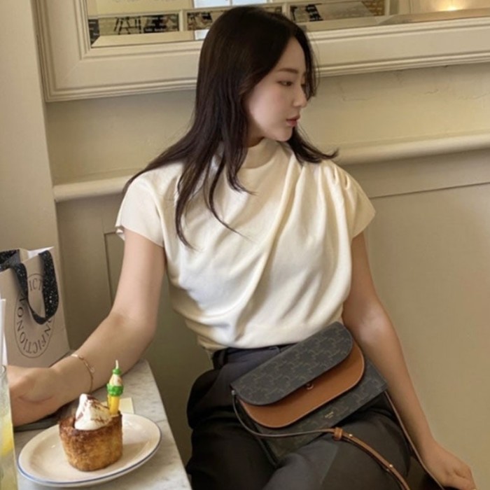 셀린느 트리오페 월렛 온 스트랩