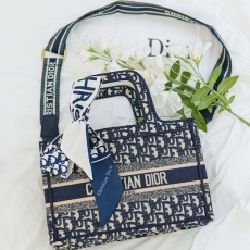 크리스찬 디올 DIOR BOOK DOTE 스트랩 북도트 미니백