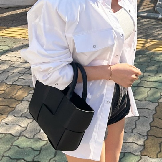 보테가 아르코 도트백 스몰