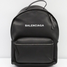 [BALENCIAGA] Everyday 소가죽 백팩